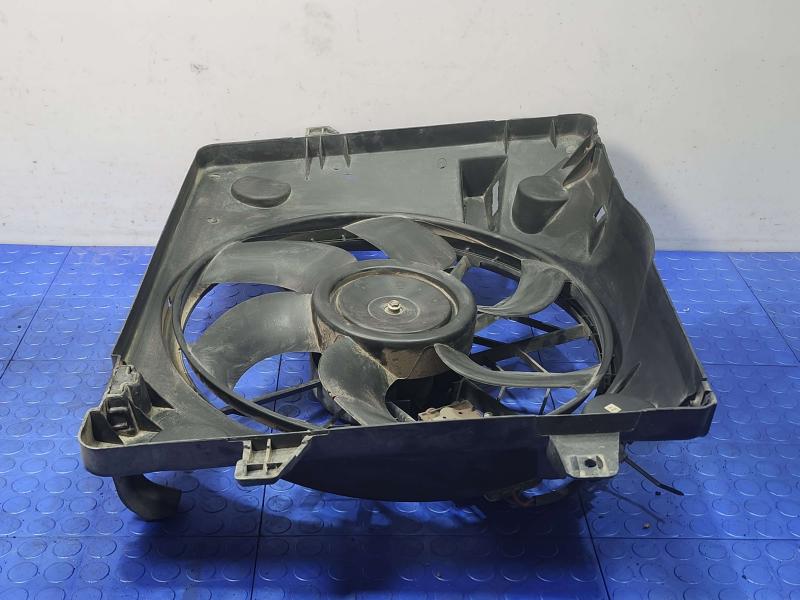 2003 Lincoln Town Car Electric Cooling Motor