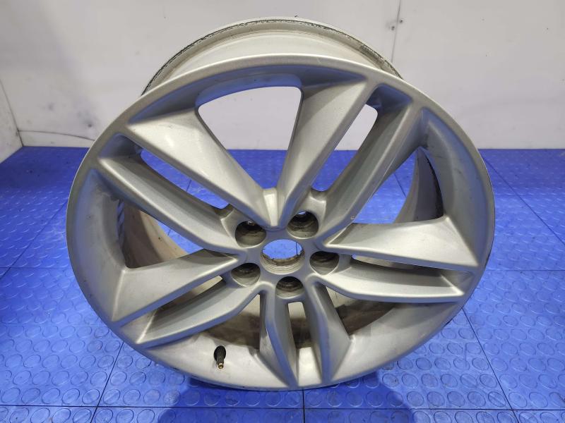 2016 Ford Edge Wheel