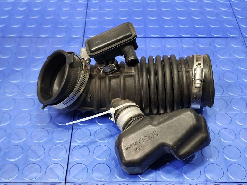2013 Infiniti FX35 Air Intake Tube/Resonator