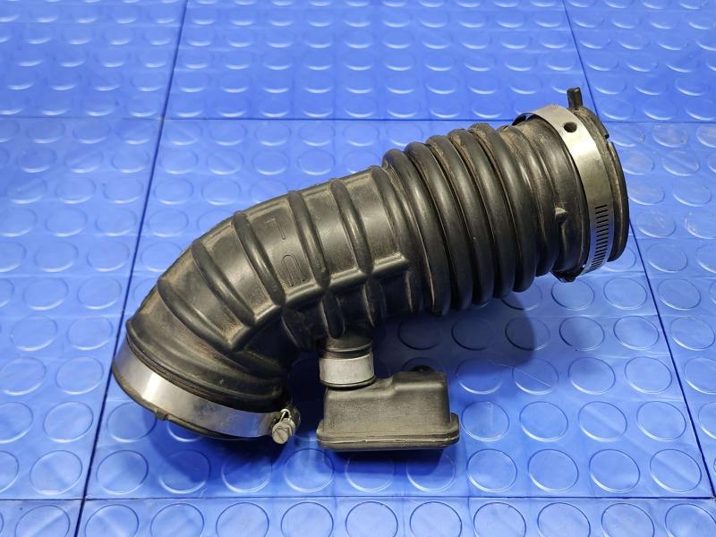 2013 Infiniti FX35 Air Intake Tube/Resonator