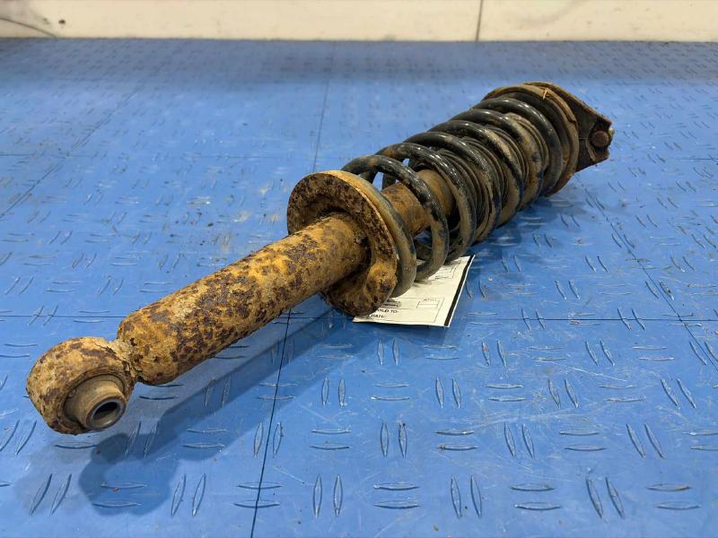 2010 Subaru Legacy Strut Assembly