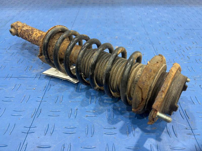 2010 Subaru Legacy Strut Assembly