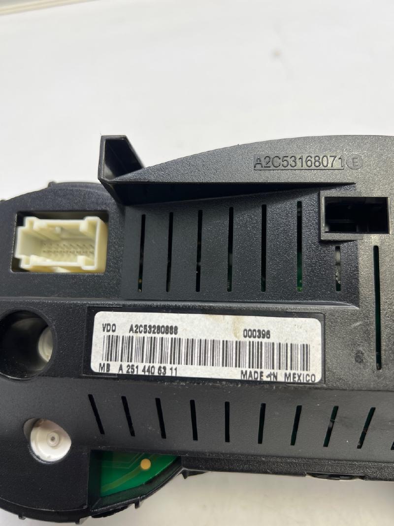 2008 Mercedes R-Class Speedometer
