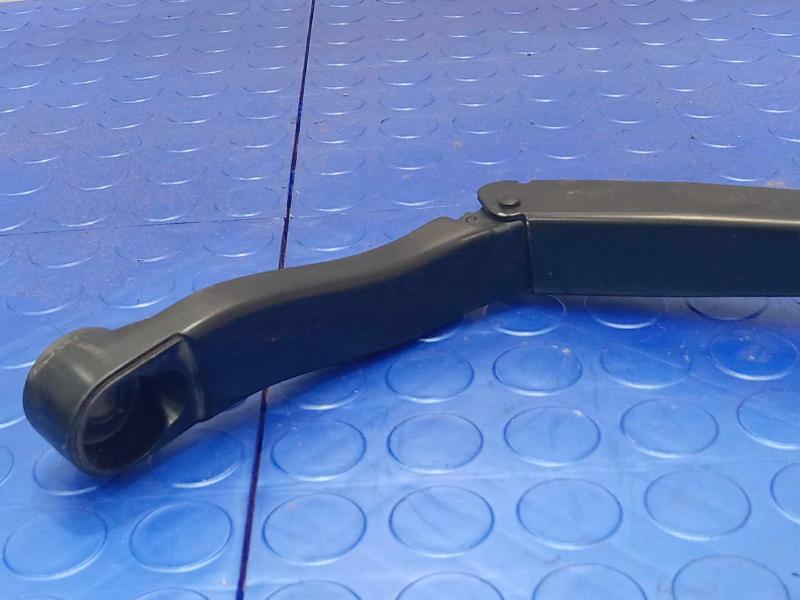 2017 Buick LaCrosse Wiper Arm
