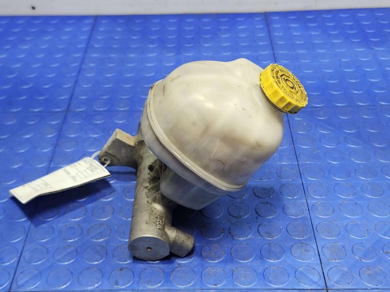2002 Dodge Ram 1500 Master Cylinder