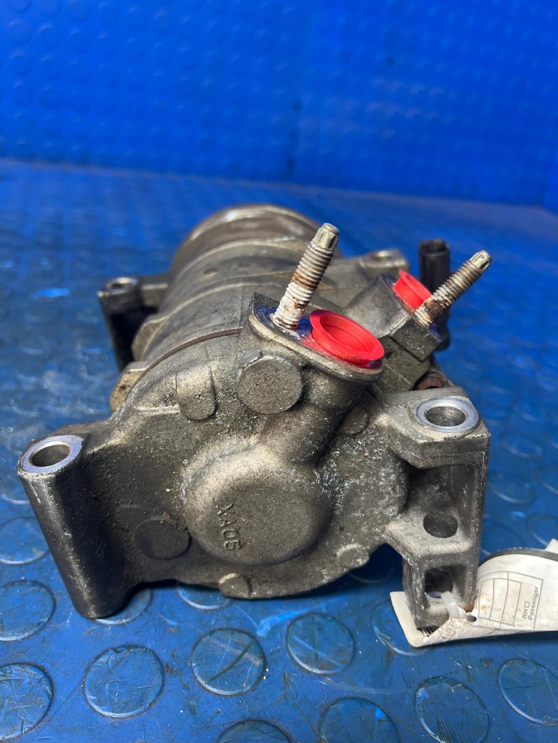 2010 Volkswagen Routan A/C Air Compressor