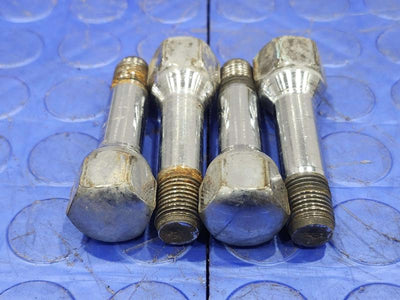 2011 Maserati Quattroporte Lug Nuts