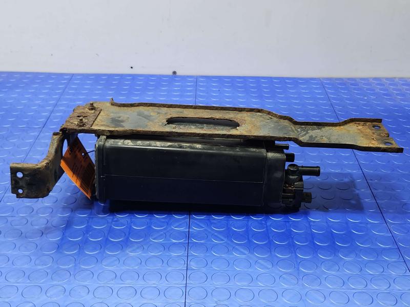 2011 Infiniti QX56 Evaporator Canister