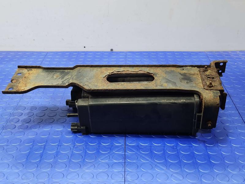 2011 Infiniti QX56 Evaporator Canister