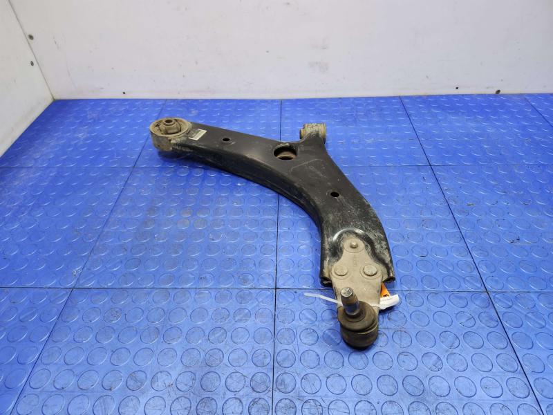 2016 Kia Sedona Lower Control Arm Front