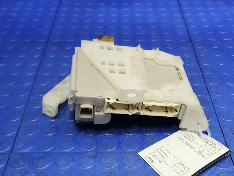2013 Toyota Prius Cabin Fuse Box