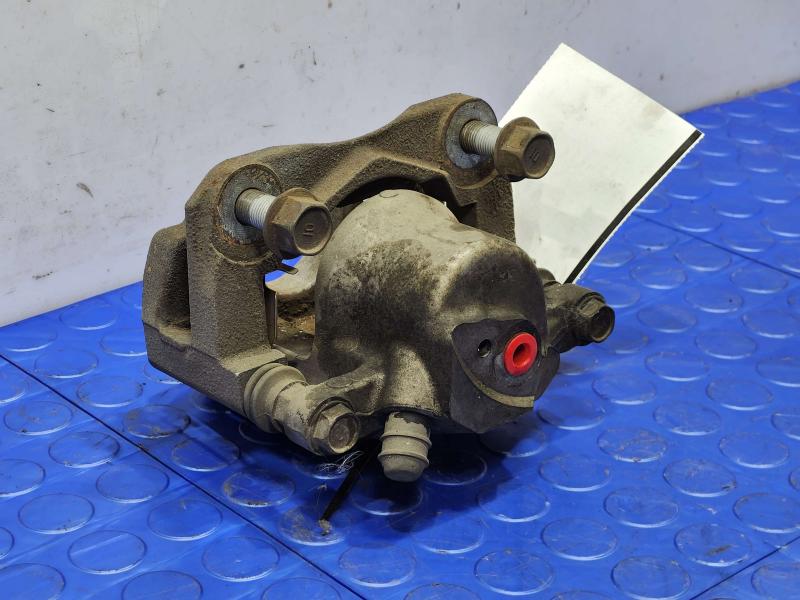 2014 Toyota RAV4 Caliper