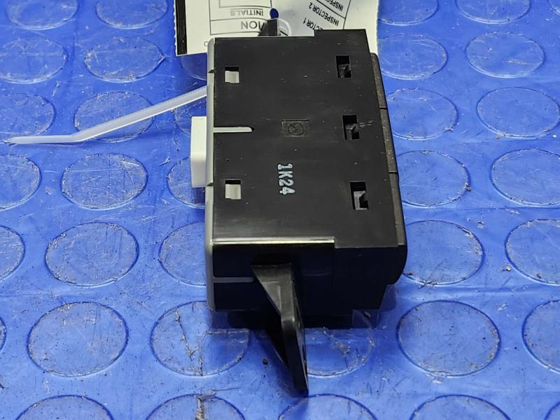2012 Mazda Mazda5 Heater A/C Control