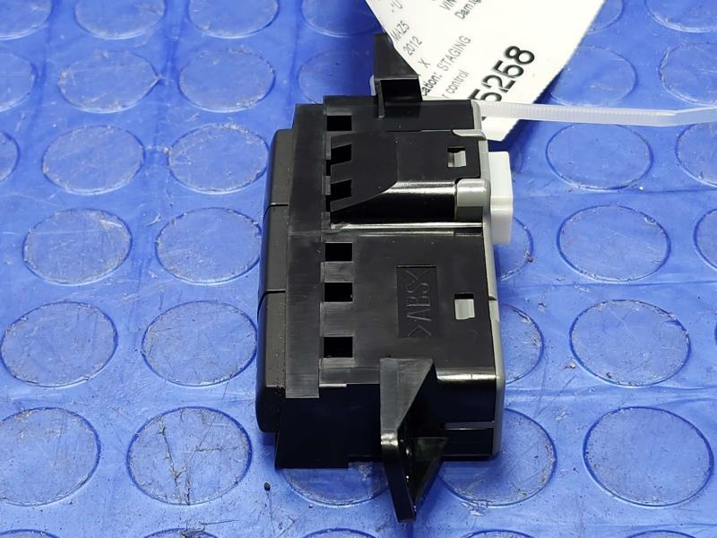 2012 Mazda Mazda5 Heater A/C Control