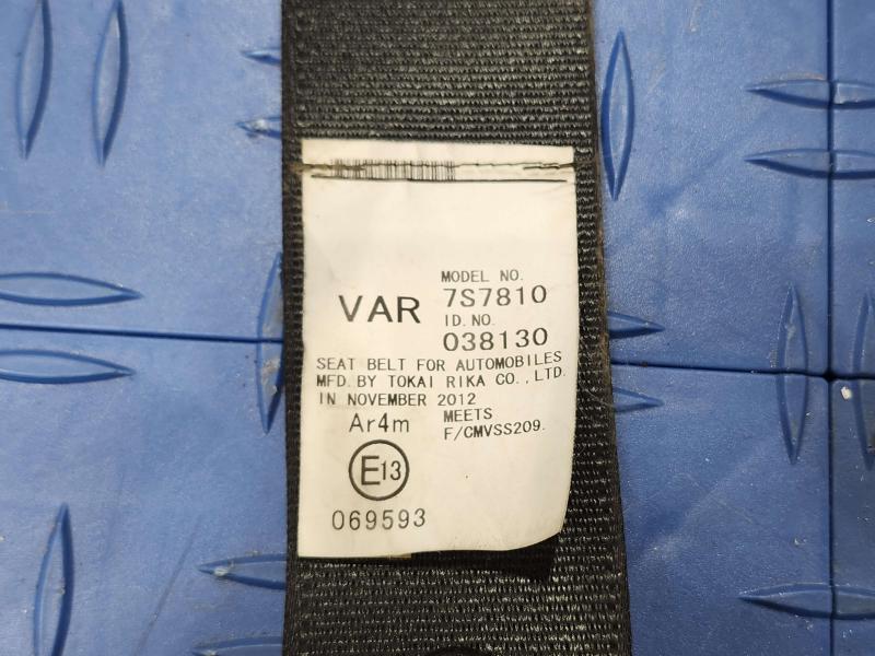 2013 Toyota Yaris Rear Seat Belt