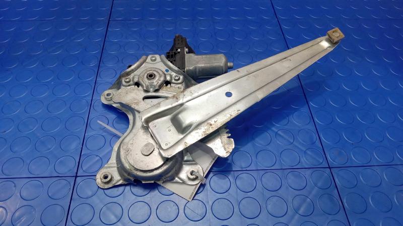 2012 Toyota Corolla Side/Rear/Cargo Regulator