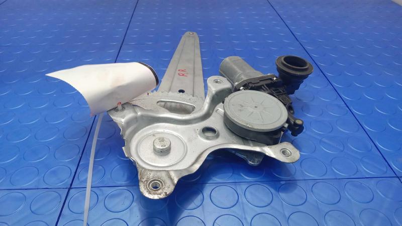 2012 Toyota Corolla Side/Rear/Cargo Regulator