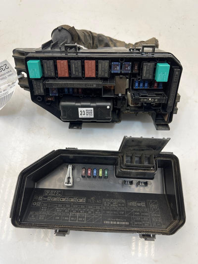2009 - 2014 Acura TSX Fusebox Engine Compartment 2.4L Auto Trans Sedan OEM 32120TL2A12