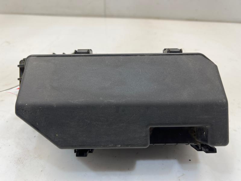 2009 - 2014 Acura TSX Fusebox Engine Compartment 2.4L Auto Trans Sedan OEM 32120TL2A12