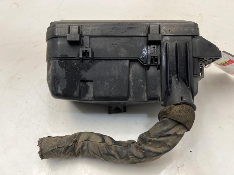 2009 - 2014 Acura TSX Fusebox Engine Compartment 2.4L Auto Trans Sedan OEM 32120TL2A12