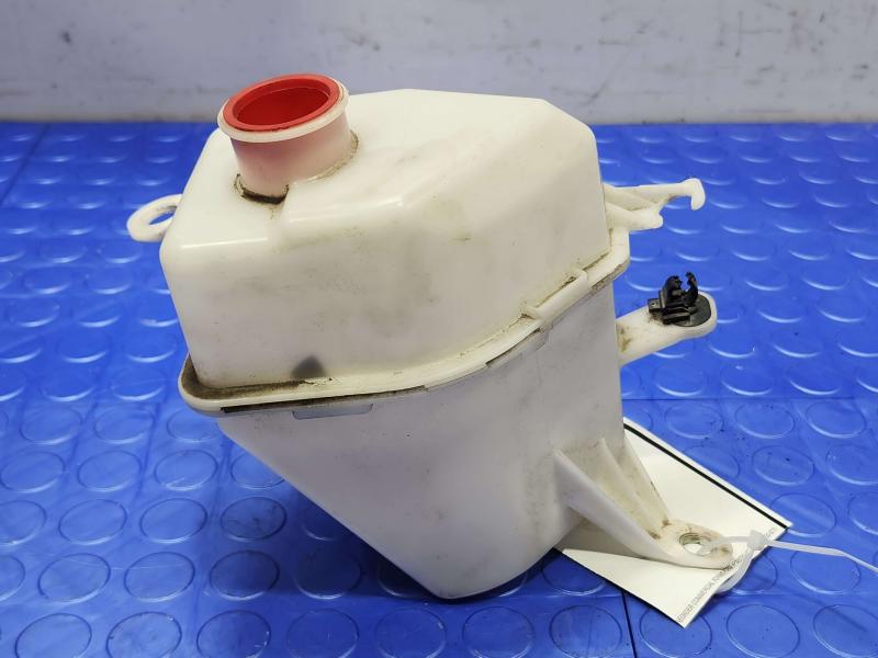 2019 Toyota Camry Coolant Recovery Bottle