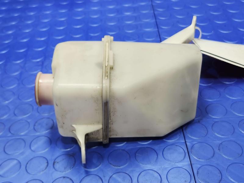 2019 Toyota Camry Coolant Recovery Bottle