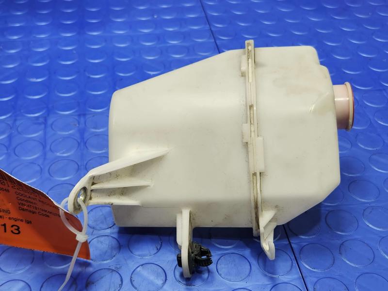 2019 Toyota Camry Coolant Recovery Bottle