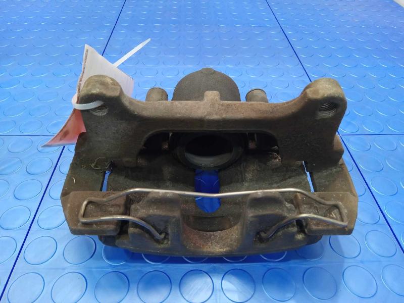 2006 Volkswagen Passat Caliper