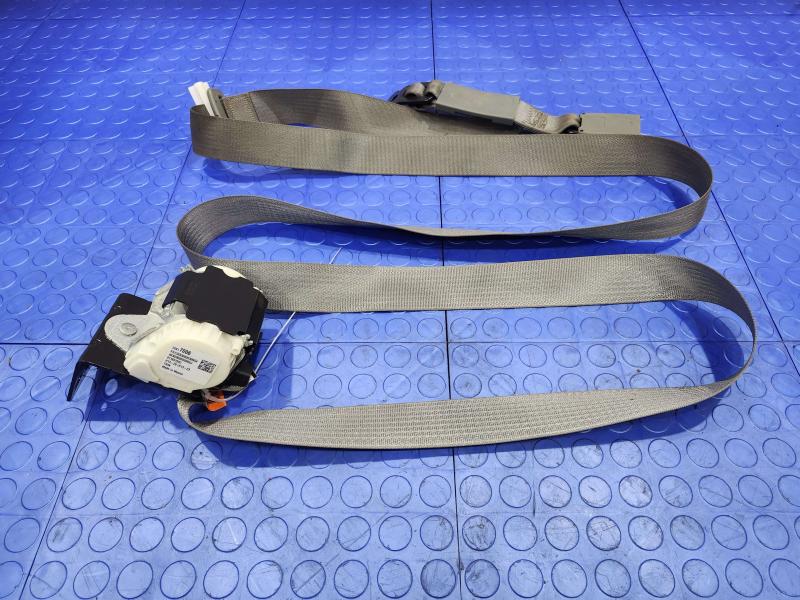 2014 Chevrolet Silverado 1500 Rear Seat Belt