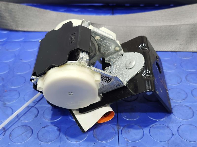 2014 Chevrolet Silverado 1500 Rear Seat Belt