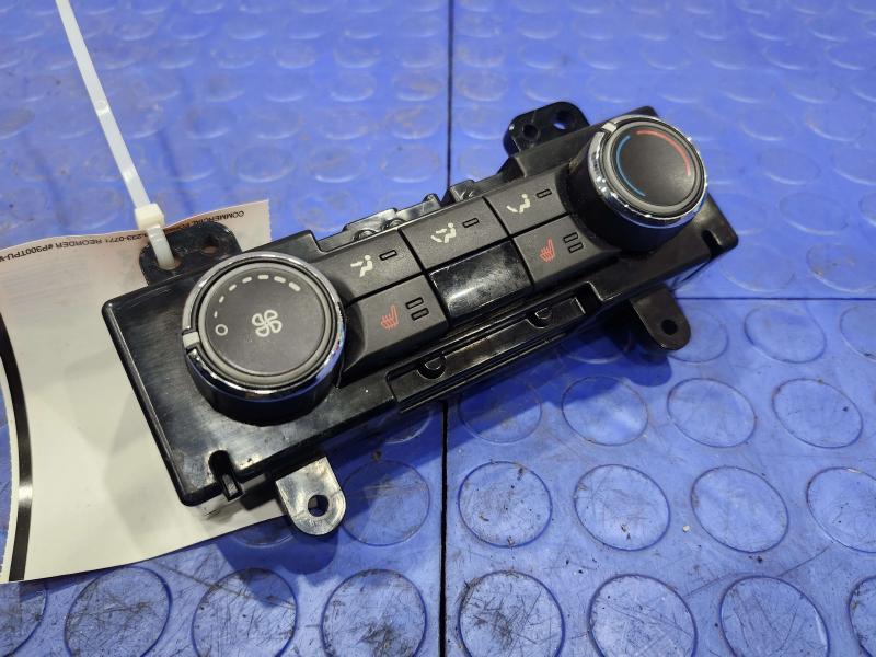 2014 Ford Explorer Rear Temperature Climate Control Panel Heated Seats OEM DA8T-19980-DA