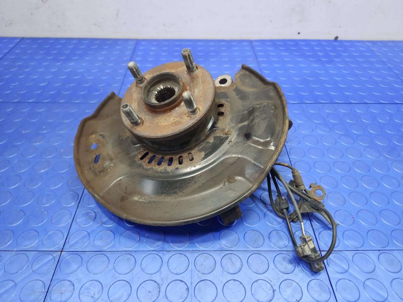 2015 Toyota Prius Spindle Knuckle Front