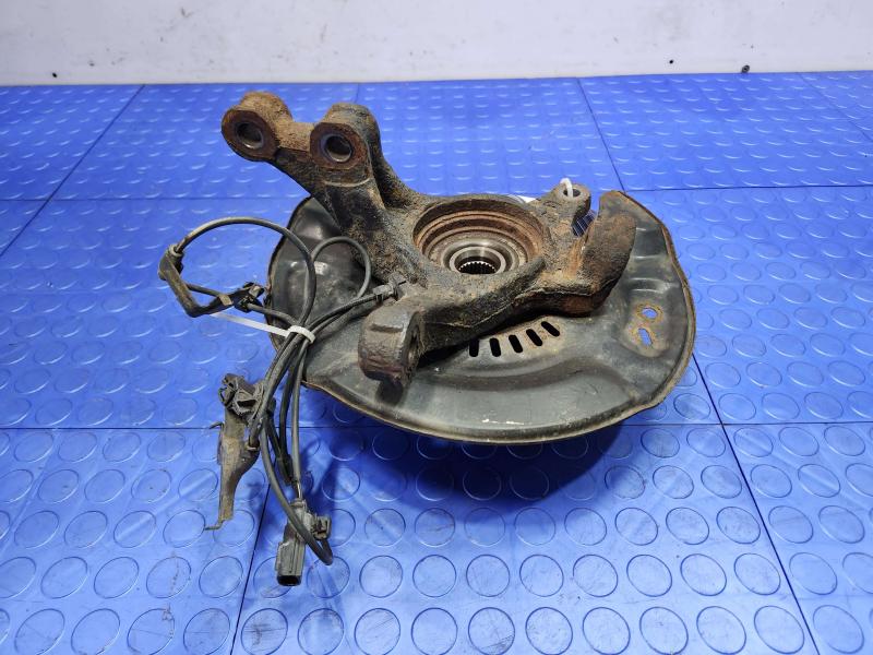 2015 Toyota Prius Spindle Knuckle Front