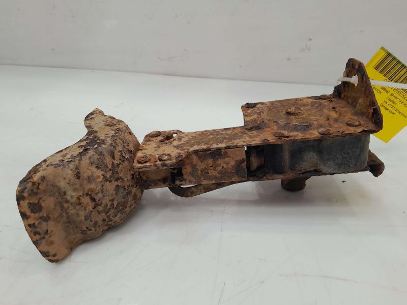 2004 GMC Canyon Spare Tire Hoist
