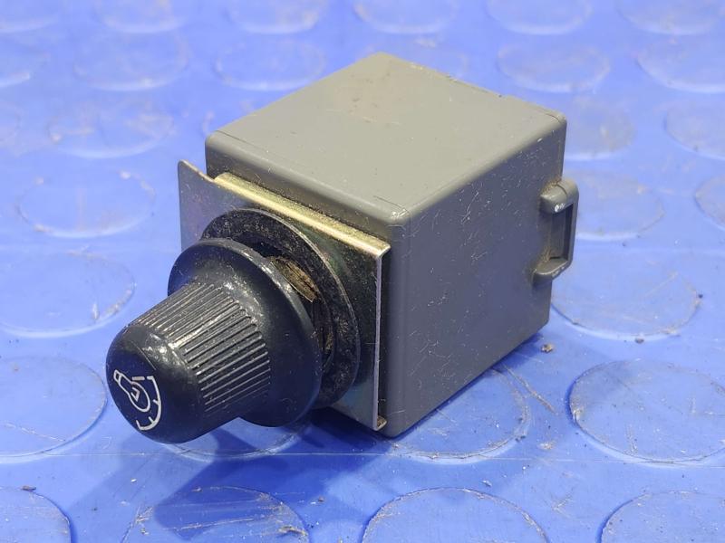 1988-1993 Isuzu NPR Dash Light Dimmer Rheostat Switch OEM Genuine Control