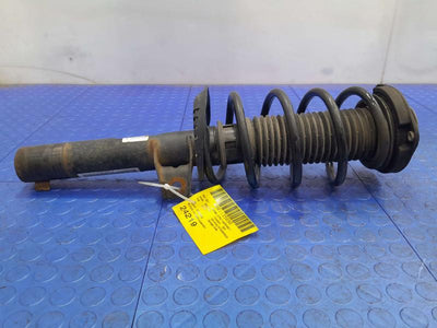 2013 Volkswagen Beetle Strut Assembly