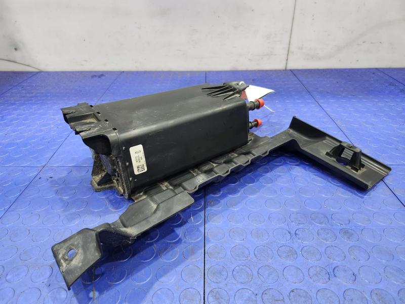 2014 Ford Explorer Evaporator Canister