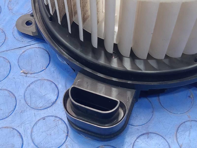 2014 Cadillac CTS Blower Motor