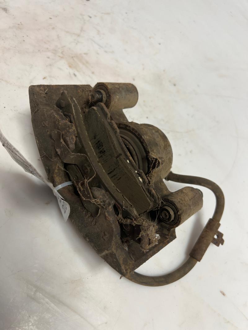 1996 Oldsmobile Ciera Caliper