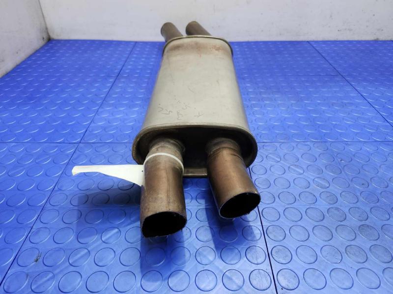 2011 Volkswagen Touareg Muffler