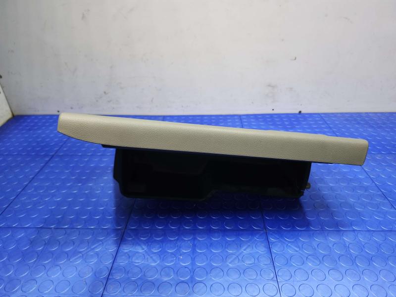 2015 Ford F-150 Glove Box