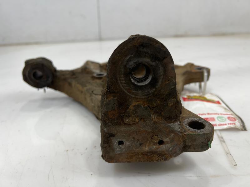 2001 GMC Sierra 1500 Spindle Knuckle Front