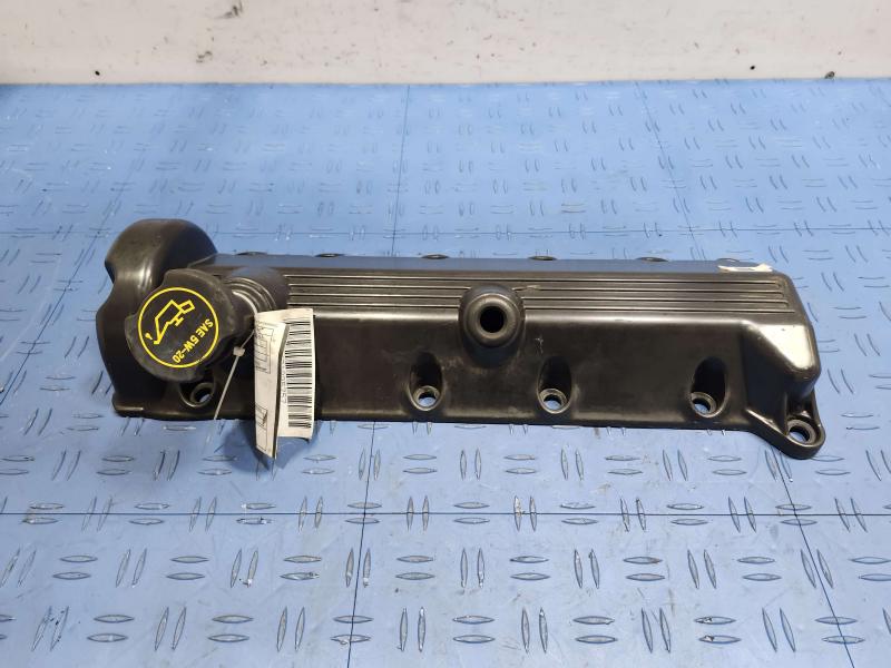 2001 Ford F-150 Valve Cover