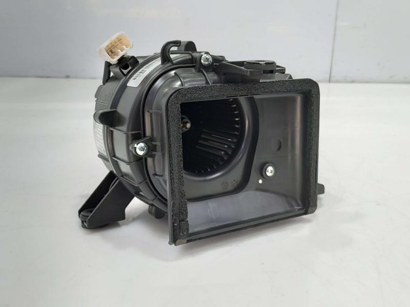 2017 - 2022 Kia Niro Rear Hybrid Battery Blower Motor Unit Assembly OEM 37580G2100