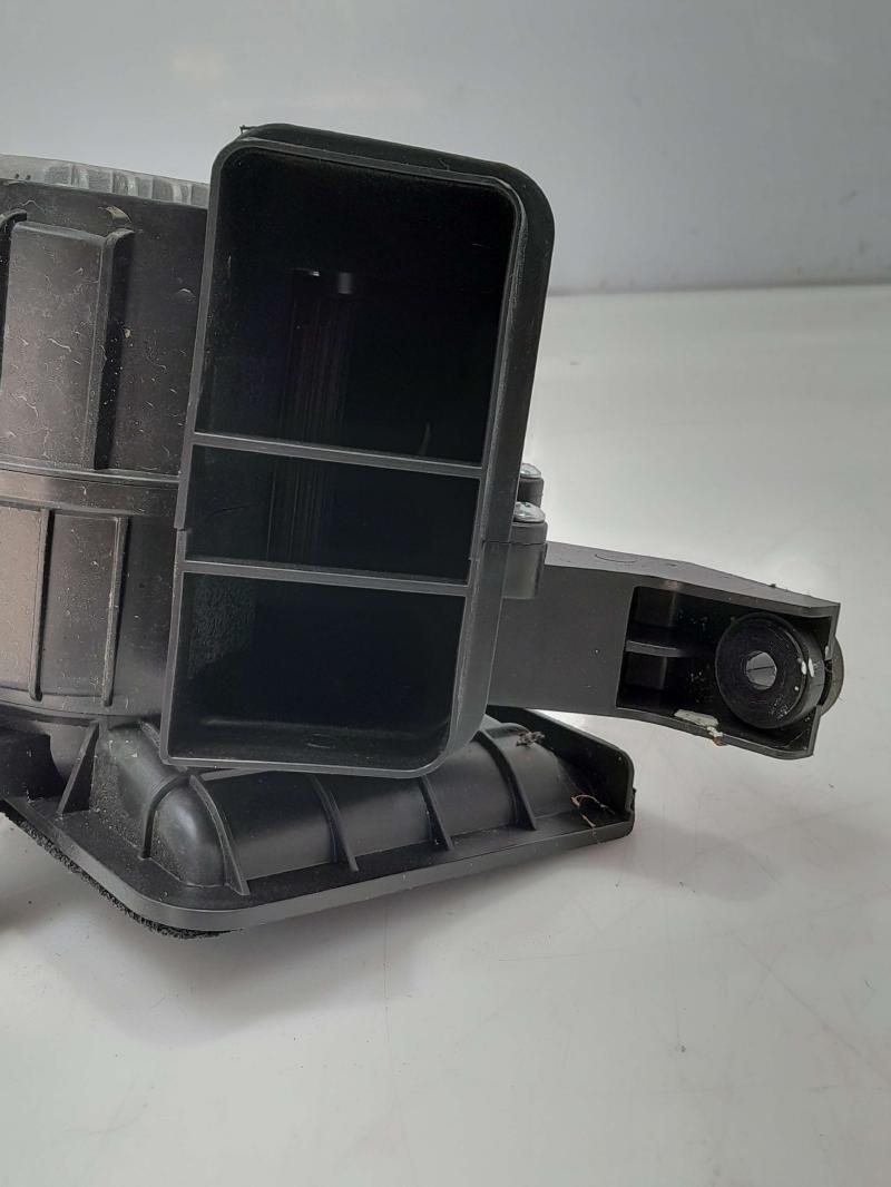 2017 - 2022 Kia Niro Rear Hybrid Battery Blower Motor Unit Assembly OEM 37580G2100
