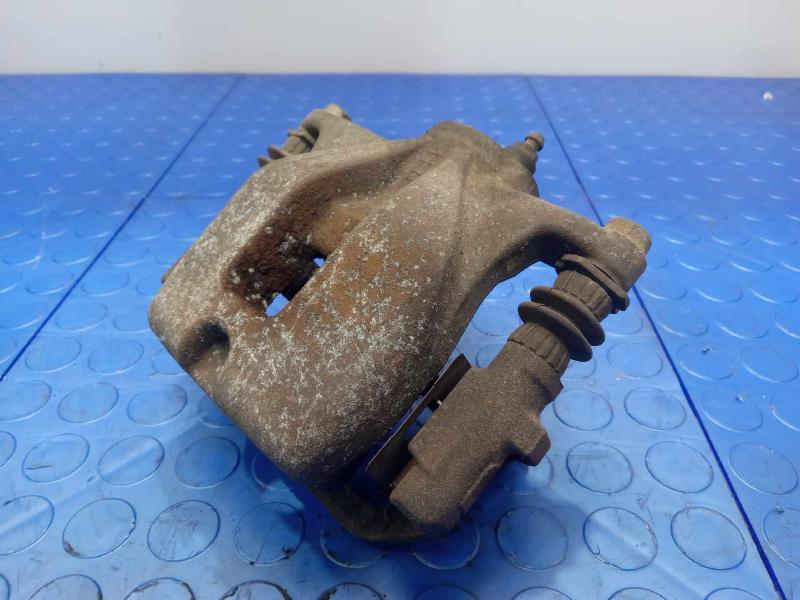 2011 Toyota Highlander Caliper