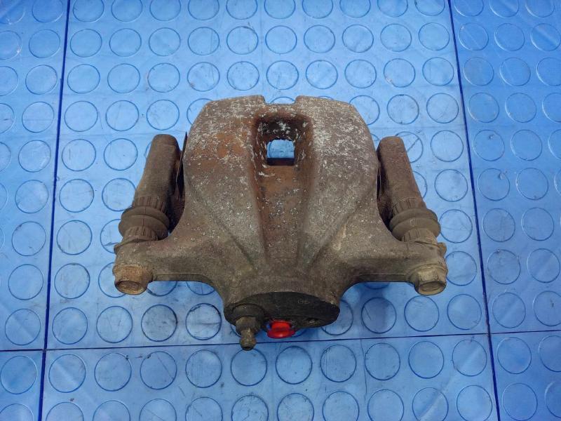 2011 Toyota Highlander Caliper