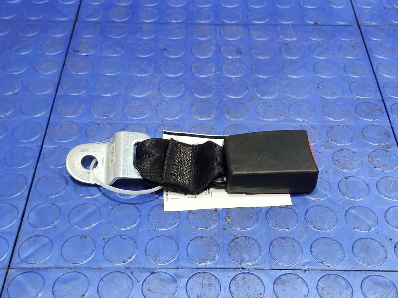 2012 Dodge Grand Caravan Rear Seat Belt
