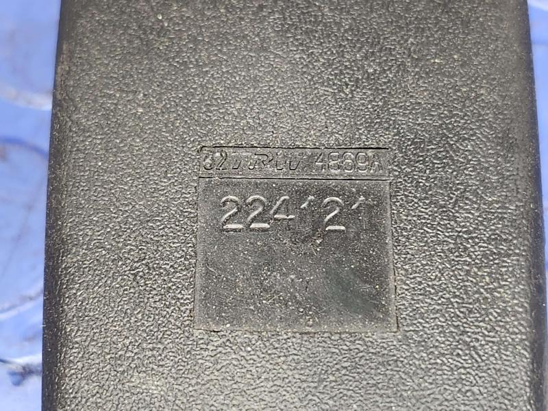 2012 Dodge Grand Caravan Rear Seat Belt