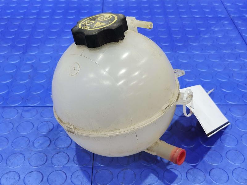 2018 Chevrolet Equinox Coolant Recovery Bottle